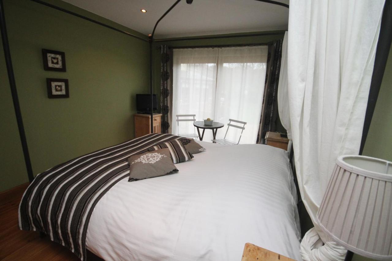 Bed and Breakfast Comme A La Ferme Дюрбюи Номер фото